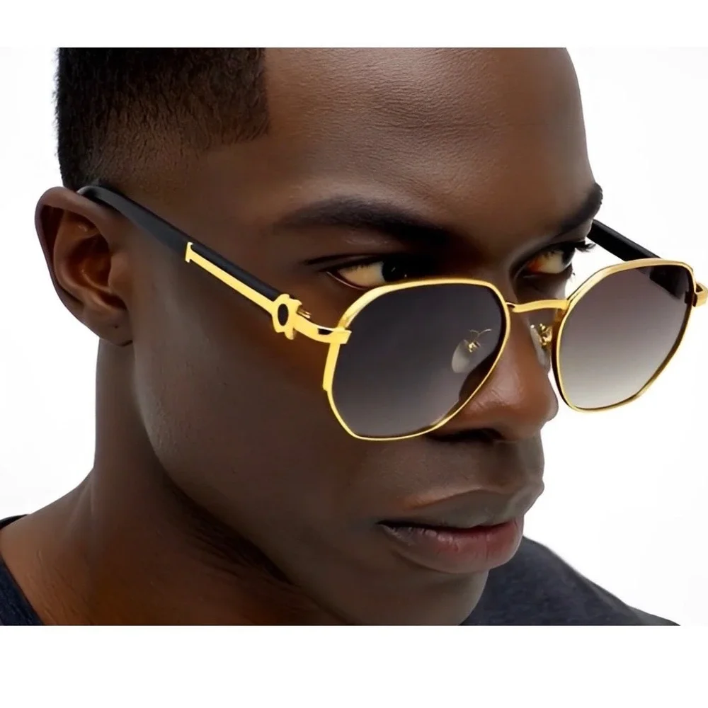 Mens Gold Round Sunglasses Black Gradient Lens Retro Luxury Style Eyewear Lentes